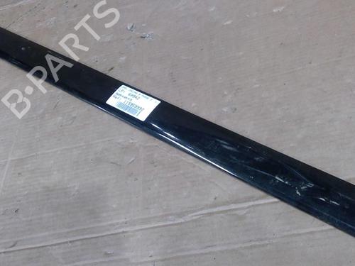 Used Door moulding trim OPEL ZAFIRA / ZAFIRA FAMILY B (A05) 1.7 CDTI (M75) (110 hp) 30755001
