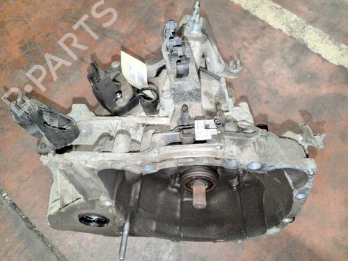 gearbox-dacia-sandero-ii-2012-40093666 main image