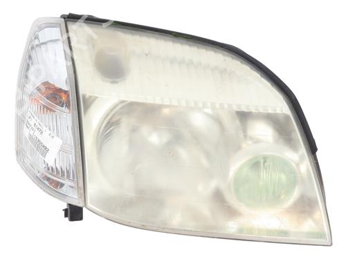 Used Right headlight NISSAN X-TRAIL I (T30) 2.2 Di 4x4 (114 hp) 30446455