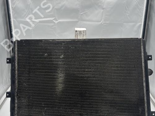 Used Water radiator Water radiator AUDI TT (8J3) 2.0 TFSI (200 hp) 33836881 33836881