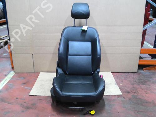 Stol høyre foran PEUGEOT 207 CC (WD_) 1.6 HDi (109 hp) 31344462