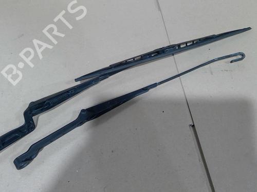 front-windshield-wiper-arm-vw-polo-iii-6n1-1994-1995-1996-1997-1998-1999-31070042 main image