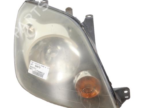 Used Right headlight FORD FIESTA V (JH_, JD_) 1.4 TDCi (68 hp) 30715768