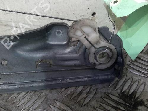 Used Front right window mechanism Front right window mechanism RENAULT MODUS / GRAND MODUS (F/JP0_) 1.5 dCi (JP0G, JP0H) (106 hp) 20356704 20356704