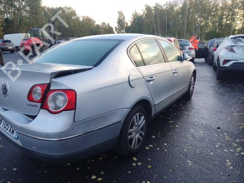 Radio VW PASSAT B6 (3C2) 1.9 TDI | BP32306973E6 - Image 9