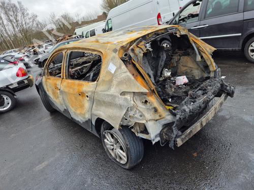 Used Parts PEUGEOT 308 II (LB_, LP_, LW_, LH_, L3_) 1.5 BlueHDi 130 (131 hp) 4426660