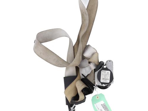 front-left-seatbelt-renault-zoe-bfm_-2012-23788721 main image