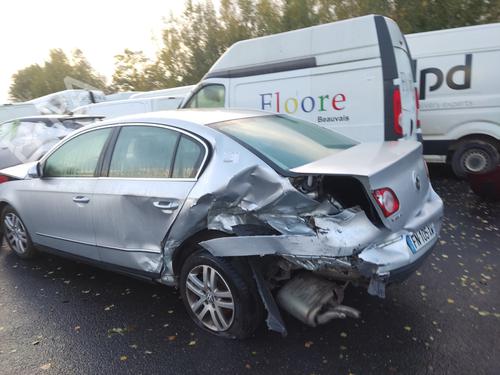 Radio VW PASSAT B6 (3C2) 1.9 TDI | BP32306973E6 - Image 16