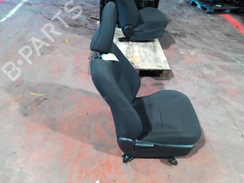 Right front seat TOYOTA YARIS (_P13_) 1.0 (KSP130_, KSP130) | BP22709657C16 