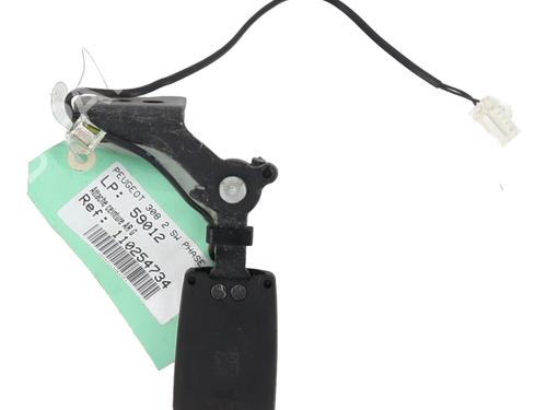 Used Seat buckle Seat buckle PEUGEOT 308 SW II (LC_, LJ_, LR_, LX_, L4_) 1.6 BlueHDi 120 (120 hp) 28066704 28066704