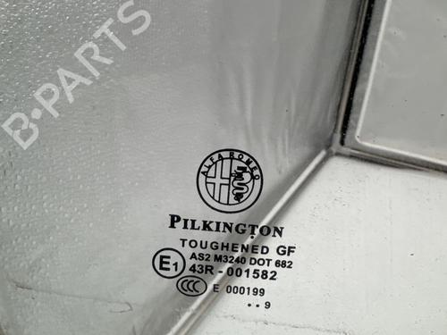 Used Front right door window Front right door window ALFA ROMEO MITO (955_) 1.4 (955AXB1B) (78 hp) 34172851 34172851