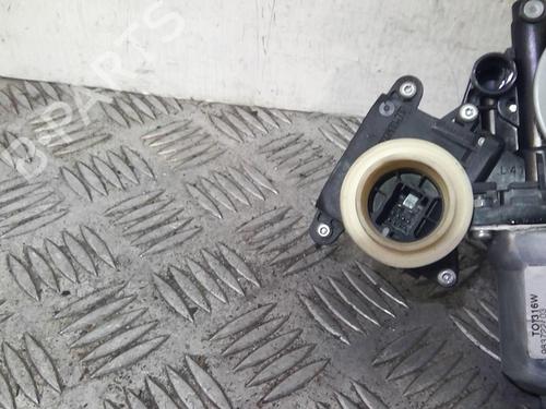 Used Front left window mechanism TOYOTA YARIS (_P9_) 1.3 VVT-i (SCP90_, SCP90R) (87 hp) 20366547