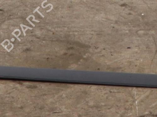 Used Door moulding trim VOLVO V50 (545) 2.0 D (136 hp) 26184014
