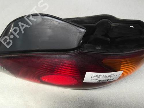 Right taillight HYUNDAI LANTRA II (J-2) 1.9 D | BP21810204C35 