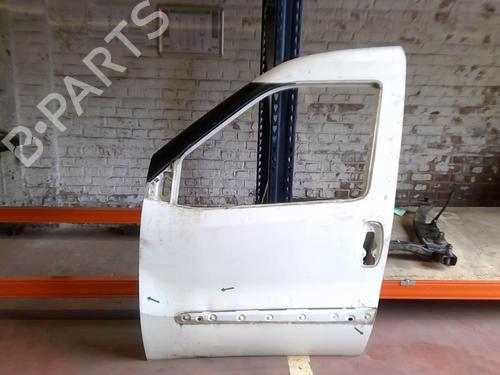 Dør venstre foran OPEL COMBO Box Body/MPV (X12) 1.6 CDTI (B05) 95530983