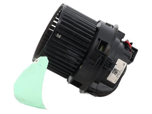 Heater blower motor RENAULT ARKANA I (LCM_, LDN_) 1.6 E-TECH 145 (LDMU) | BP30555864M62