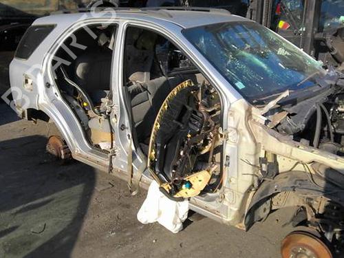 Front right panel KIA SORENTO I (JC) 2.5 CRDi | BP36184756C59 - Image 37