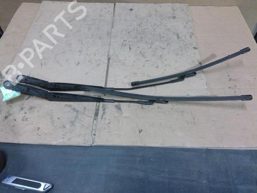 Braccio tergicristallo anteriore VW SCIROCCO III (137, 138) 2.0 TDI (170 hp) 32102814
