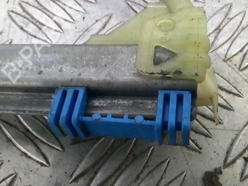 Used Left front window motor RENAULT LAGUNA II Grandtour (KG0/1_) 2.2 dCi (KG0F) (150 hp) 25407793