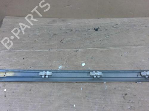 Dørliste Dørliste MERCEDES-BENZ CLK (C208) CLK 200 Kompressor (208.345) (192 hp) 30915160 30915160