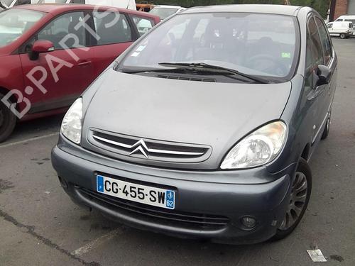 Left headlight CITROËN XSARA PICASSO (N68) 2.0 HDi | BP20353805C28 