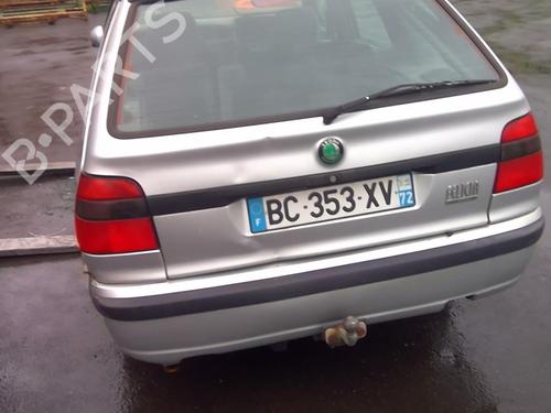 Brugte SKODA FELICIA II Estate (6U5) 1.6 (75 hp) 2050257
