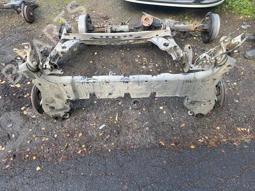 Used Rear axle Rear axle RENAULT GRAND SCÉNIC IV (R9_) 1.3 TCe 160 (R9NC) (158 hp) 40239918 40239918