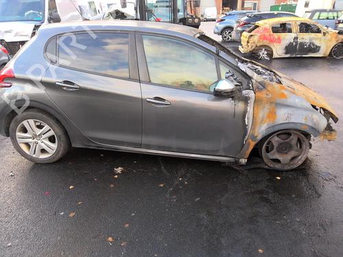 Tailgate PEUGEOT 208 I (CA_, CC_) 1.5 BlueHDI 100 | BP20359271C6