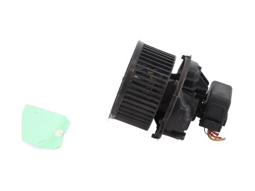Ventilator motor RENAULT MEGANE II Coupé-Cabriolet (EM0/1_) 1.9 dCi (120 hp) 29900761