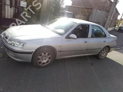 Grille PEUGEOT 406 (8B) 2.0 HDI 90 | BP20352652C40 
