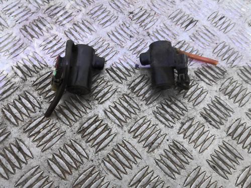 Used Washer pump Washer pump HONDA PRELUDE IV (BB_) 2.0 i 16V (BB3) (133 hp) 20350958 20350958