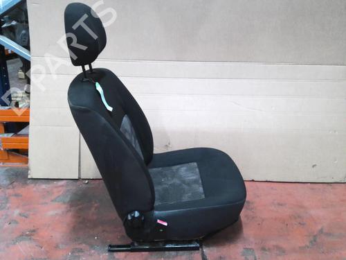 Left front seat DACIA SANDERO 1.4 (BS0C, BS0A, BS0G, BS1F, BS0E) | BP31996323C15 