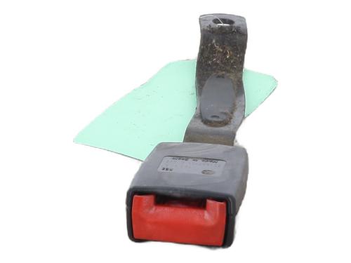 Used Seat buckle VW POLO (9N_, 9A_) 1.4 TDI (70 hp) 26135494
