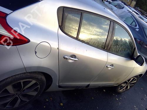 Fuse box RENAULT MEGANE III Hatchback (BZ0/1_, B3_) 1.5 dCi (BZ09, BZ0D, BZ1W, BZ29, BZ14) | BP31704754E1 