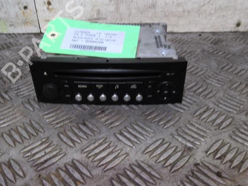 Used Radio Radio CITROËN C3 II (SC_) 1.4 HDi 70 (SC8HZC, SC8HR0, SC8HP4) (68 hp) 21817756 21817756