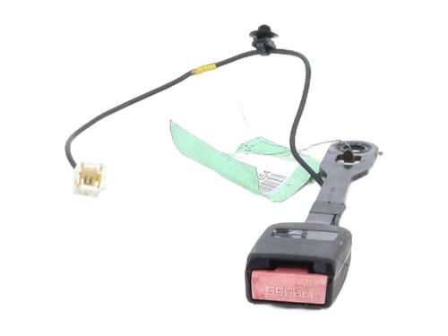 Used Seat buckle PEUGEOT 407 (6D_) 2.0 HDi 135 (6DRHRH, 6DRHRE, 6DRHRG, 6DRHRJ) (136 hp) 31287699