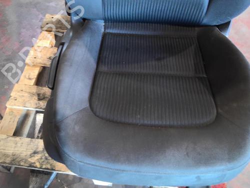 Used Right front seat Right front seat AUDI A4 B8 (8K2) 2.0 TDI (120 hp) 26604643 26604643