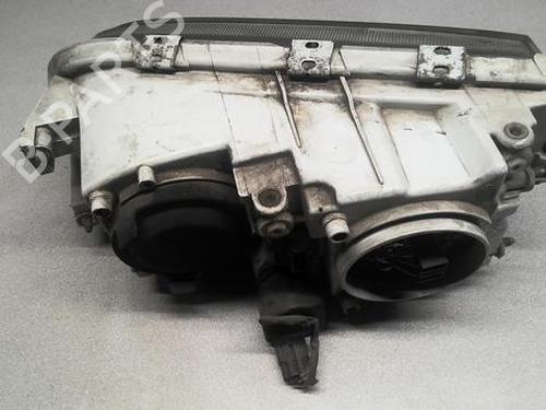 Right headlight VOLVO V40 Estate (645) 1.9 DI | BP21999773C29 