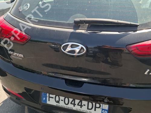 Right headlight HYUNDAI i20 II (GB, IB) 1.1 CRDi | BP32174981C29 