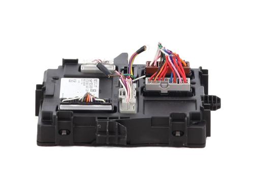 Fuse box RENAULT ARKANA I (LCM_, LDN_) 1.6 E-TECH 145 (LDMU) | BP30690443E1