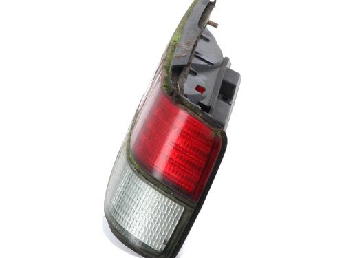 Used Right taillight Right taillight PEUGEOT 405 I (15B) 1.9 (122 hp) 32200008 32200008