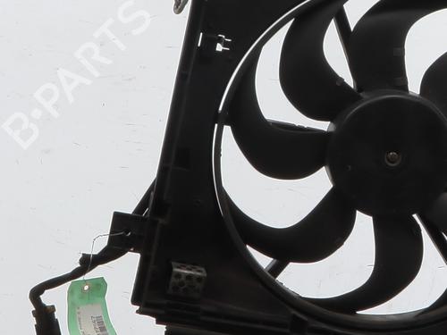 Used Radiator fan Radiator fan 32275635 32275635