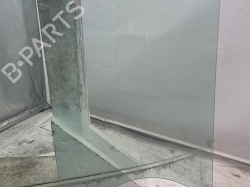 rear-right-door-window-dacia-sandero-iii-2021-37743246 main image