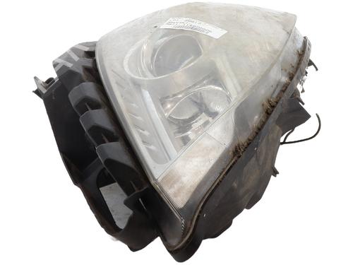 Right headlight RENAULT SCÉNIC II (JM0/1_) 1.5 dCi (JM1E, JM16) | BP30116435C29