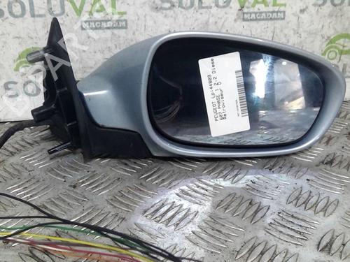 Used Right mirror Right mirror 21592396 21592396