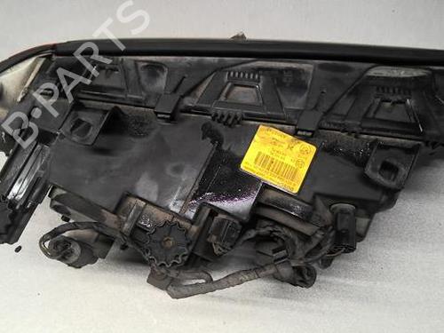 Left headlight BMW 3 Touring (E46) 320 d | BP22000382C28 