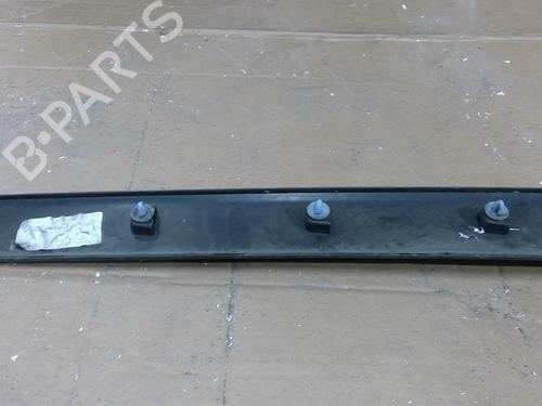 door-moulding-trim-renault-kangoo-express-fw01_-2008-30546497 main image