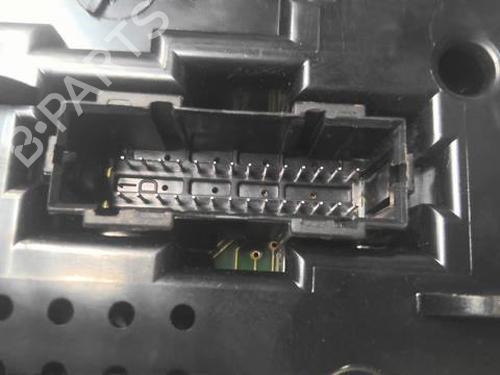 Used Instrument cluster Instrument cluster 21786349 21786349