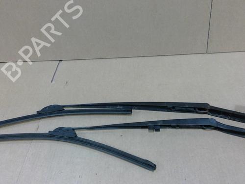 Used Front windshield wiper arm BMW 3 (E46) 318 d (116 hp) 29082682