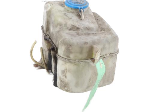 Used Windscreen washer tank Windscreen washer tank SUZUKI GRAND VITARA I (FT, HT) 2.0 TD 4x4 (SQ420D) (87 hp) 25603590 25603590